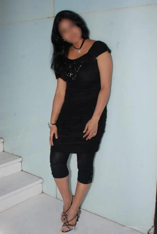 Call Girls Gandevi